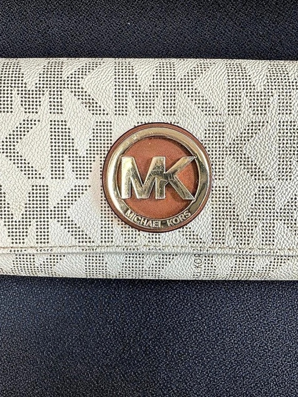 Michael Kors Large Logo Continental Wallet